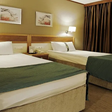 Euro Park Hotel 5*