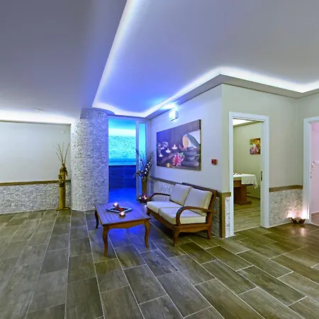 Euro Park Hotel 5*