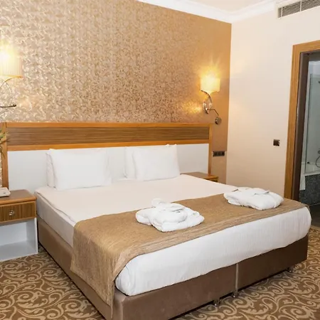 Euro Park Hotel 5*